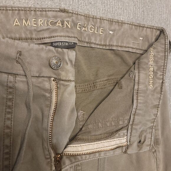 American Eagle AE Womens 6 Short Super Stretch Cargo Super Hi-Rise Jegging Khaki - Picture 3 of 11